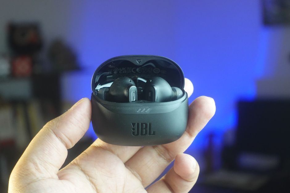 JBL Tour One M2