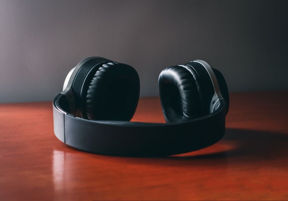 Best Wireless Headphones of 2026: Features and Price Comparison