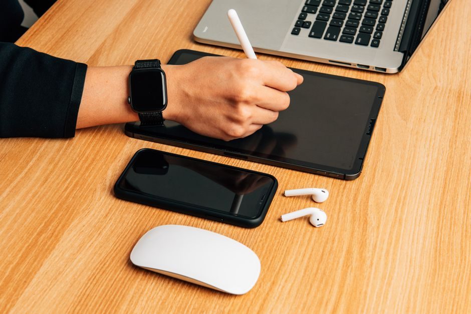 Apple iPad Pro M5 vs Samsung Galaxy Tab S11 Ultra: Which Is the Best Buy?