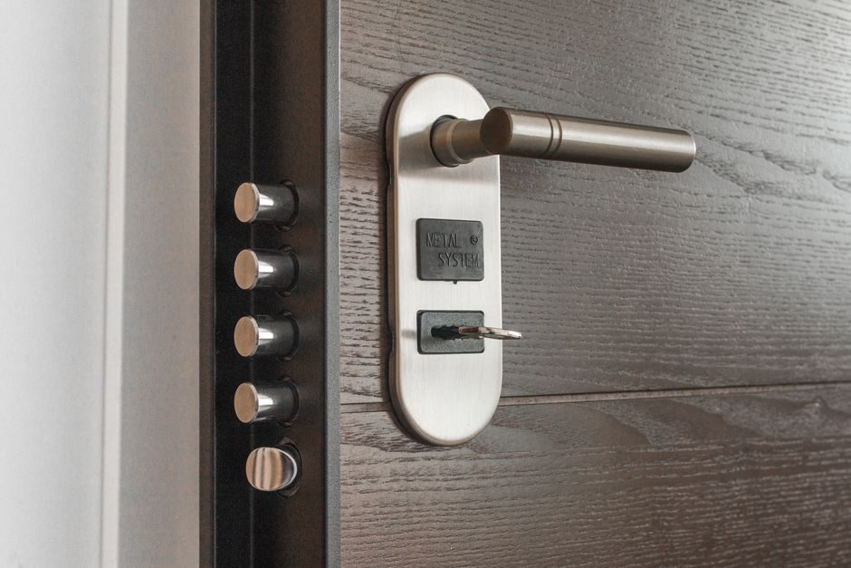 Level Lock Plus