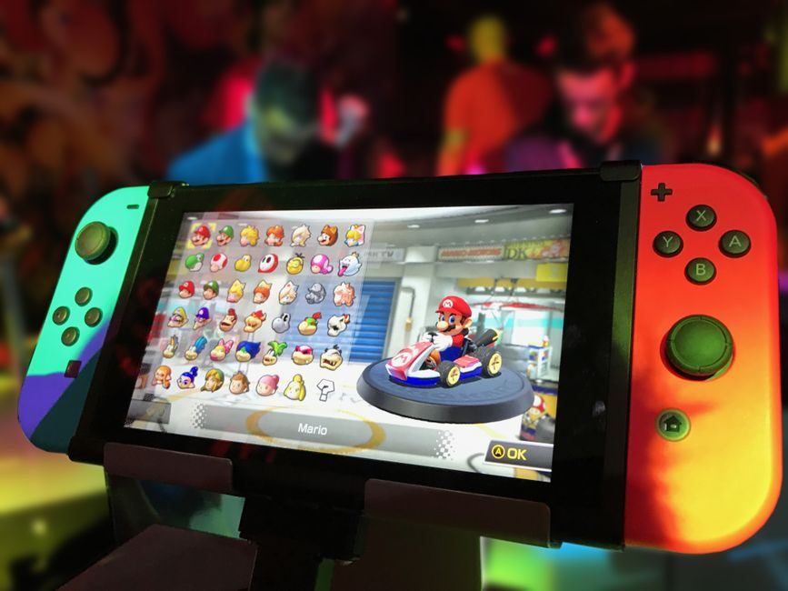 Nintendo Switch 2 Buying Guide 2026: which model and accessories are worth it?
