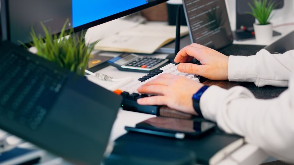 Best AI-Powered Keyboards and Coding Peripherals in 2026: are they worth it?