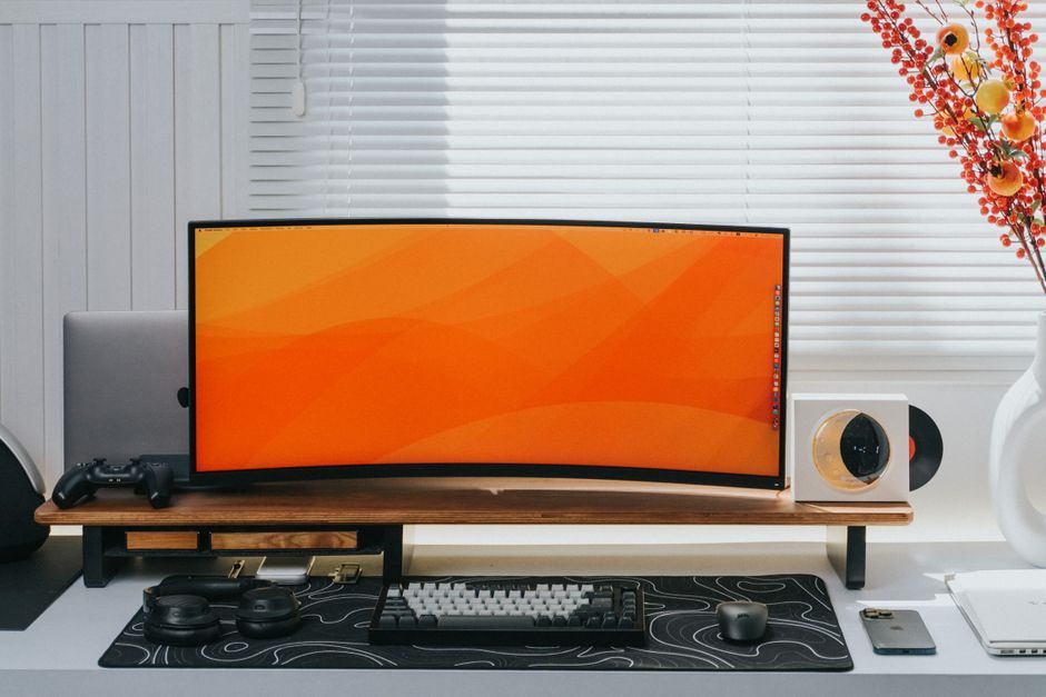 Samsung Odyssey OLED G9 (49-inch, G93SC) Review