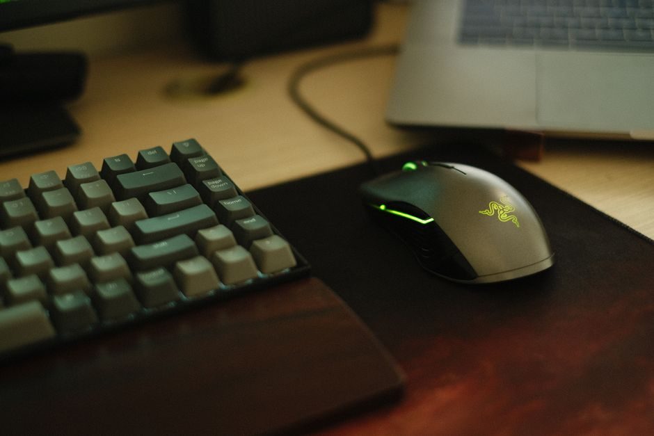 Razer Viper V4 Pro Wireless Gaming Mouse Review